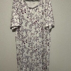 Women’s plus Size, Floral, Purple, Sundress, T Shirt Dress, Size 3XL, pockets